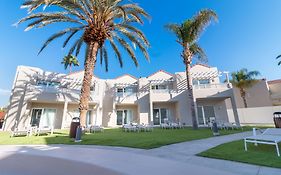 Hotel Livvo Koala Garden